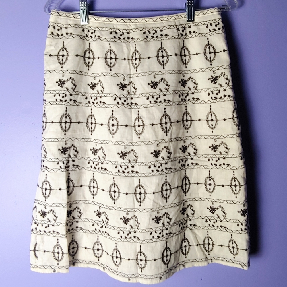 Cream w brown embroidery Ann Taylor Loft skirt